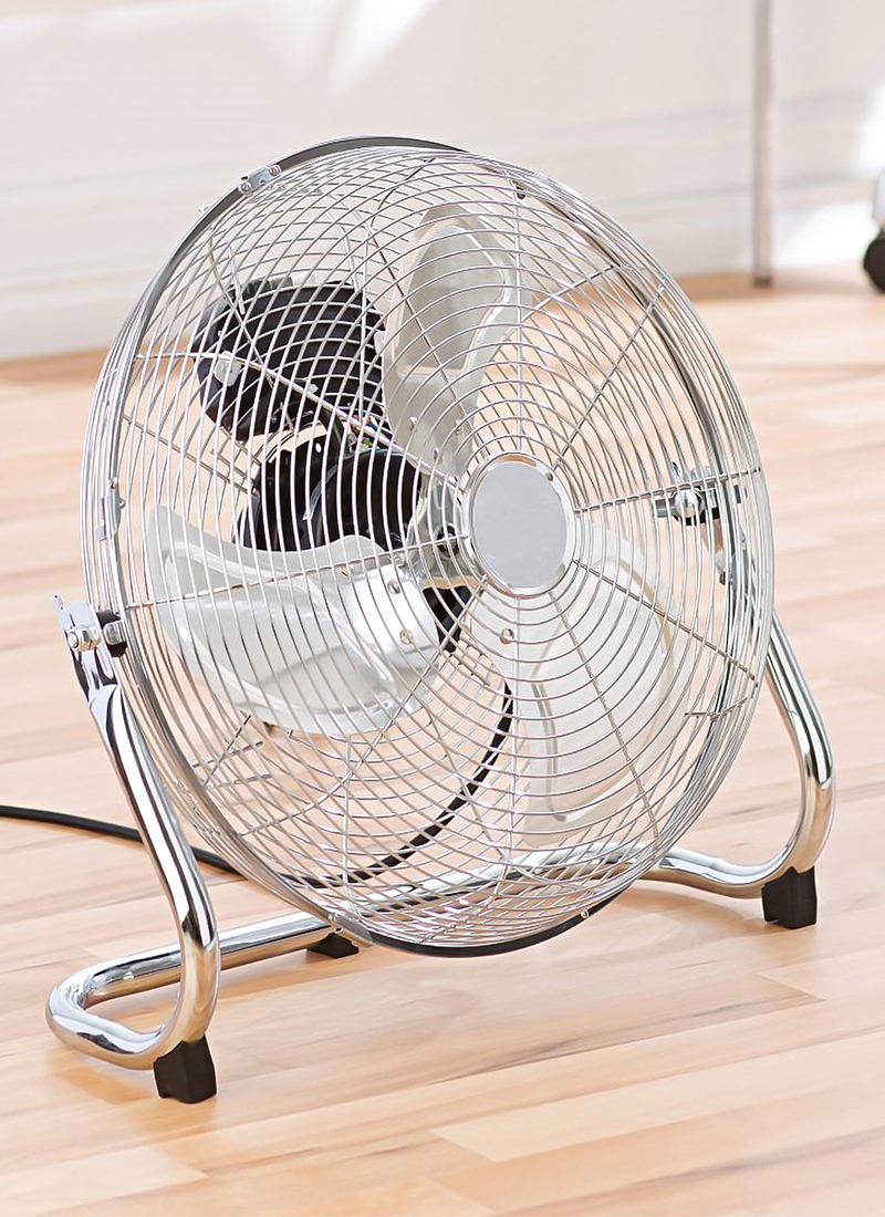 Daewoo 18" Chrome Floor Fan