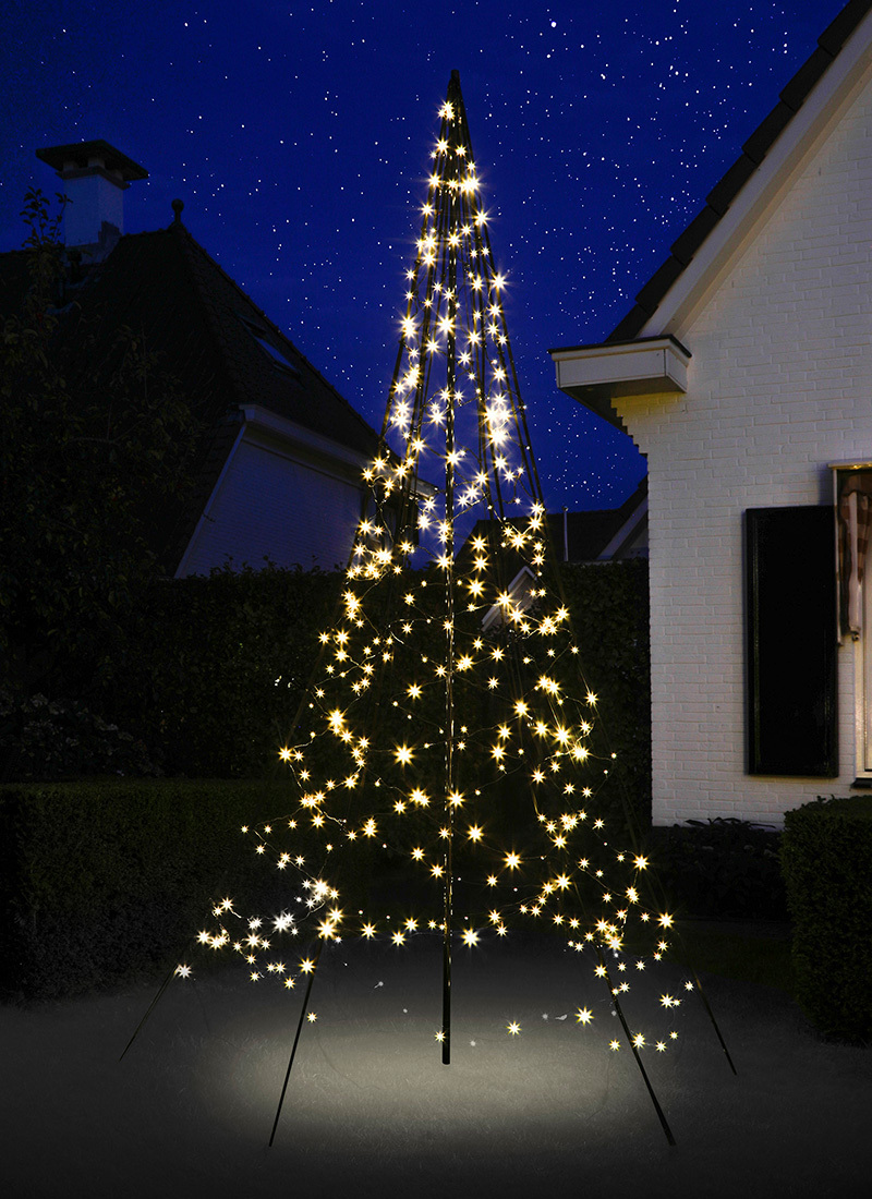 Outdoor LED Pre-Lit 3m Christmas Tree